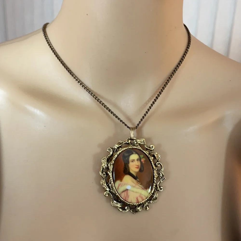 Beautiful 70s vintage pin and/or necklace - Picture 3 of 5